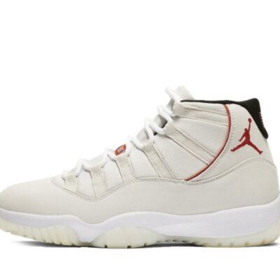 Jordan11 Platinum Tint