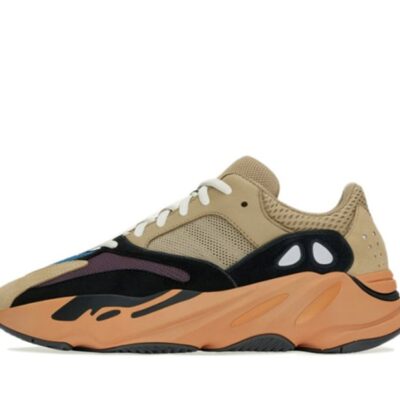 Yeezy700 Enflame Amber