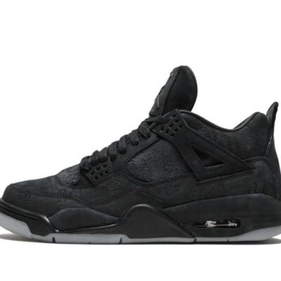 Jordan4 Retro kaws black