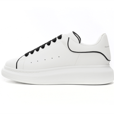 Alexander McQueen Sneaker Black Line